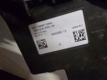 Laden Sie das Bild in den Galerie-Viewer, Frontscheinwerfer BMW 7 9450080-13 LED Ein Satz Scheinwerfer Headlight SCH8950900003pf