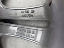 Laden Sie das Bild in den Galerie-Viewer, 1x Alufelge 18 Zoll 7.5" 5x112 51ET Glanz Silber 8V0601025BL 8V0601025AJ Audi A3 FEL3373741601av