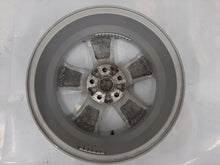 Laden Sie das Bild in den Galerie-Viewer, 1x Alufelge 16 Zoll 6.5&quot; 5x105 38ET Glanz Silber 95073802 Opel Astra Rim Wheel