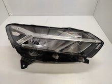 Load image into Gallery viewer, Frontscheinwerfer Dacia Sandero III Logan 260102586R LED Rechts Headlight SCH7130978682wq