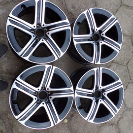 4x Alufelge 18 Zoll 9.0