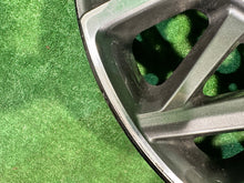 Load image into Gallery viewer, 1x Alufelge 18 Zoll 7.5&quot; 5x114.3 50ET 52910-CM300 Hyundai Kona Rim Wheel