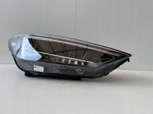 Load image into Gallery viewer, Frontscheinwerfer Hyundai Tucson 92102-D7700 Rechts Scheinwerfer Headlight SCH6397318958cq