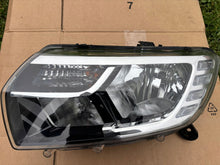 Load image into Gallery viewer, Frontscheinwerfer Dacia Sandero 260604218R Links Scheinwerfer Headlight SCH2136587015op