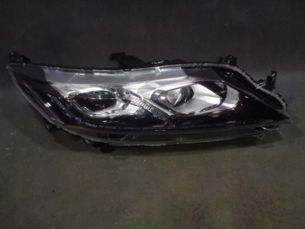 Frontscheinwerfer Mitsubishi Eclipse Cross I 8301D072 LED Rechts Headlight SCH4278630712zm
