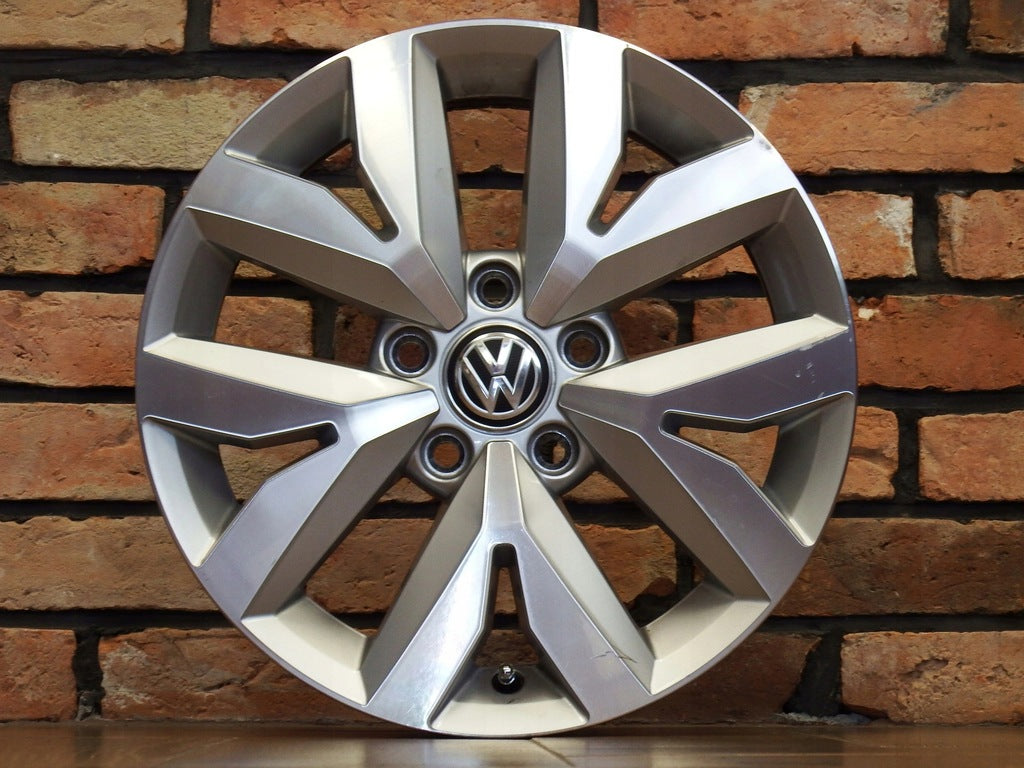 4x Alufelge 16 Zoll 6.5" 5x112 48ET Glanz Silber VW Golf Touran Rim Wheel FEL1050158444cu