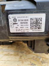 Load image into Gallery viewer, Frontscheinwerfer VW Golf Sportsvan 517941033B Xenon Links Headlight SCH9802078129fd