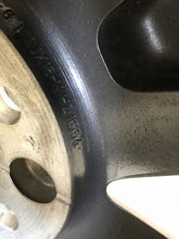 Laden Sie das Bild in den Galerie-Viewer, 1x Alufelge 16 Zoll 6.5&quot; 5x112 54ET Glanz 6887935 Mini F57 F56 F55 Rim Wheel