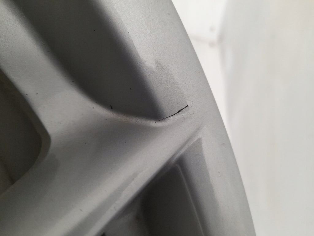 1x Alufelge 17 Zoll 8.0" 5x130 40ET Glanz Silber 98736212600 Porsche Rim Wheel FEL9259053455cq