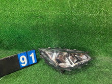 Load image into Gallery viewer, Frontscheinwerfer Seat Ibiza V 6F1941006B 90120769 Rechts Scheinwerfer Headlight SCH6496567745xo
