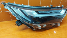 Laden Sie das Bild in den Galerie-Viewer, Frontscheinwerfer Toyota V 25-LIFT LED Rechts Scheinwerfer Headlight SCH8011515317xi