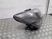Laden Sie das Bild in den Galerie-Viewer, Frontscheinwerfer Mercedes-Benz Vito W447 A4478200161 Rechts Headlight SCH7097000698bz