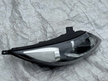 Laden Sie das Bild in den Galerie-Viewer, Frontscheinwerfer Kia Sportage 92102-3U250 LED Rechts Scheinwerfer Headlight SCH8560096733gs