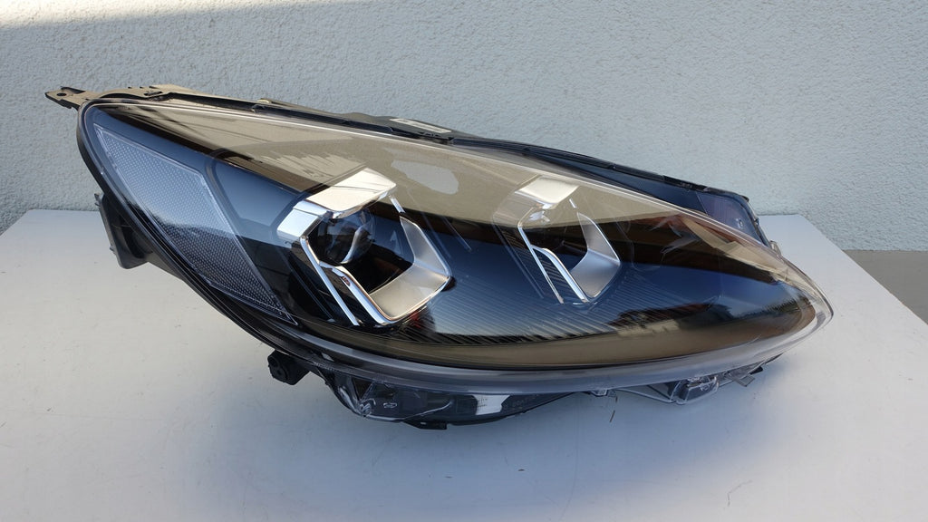 Frontscheinwerfer Ford Kuga LVB-13E016 Full LED Rechts Scheinwerfer Headlight SCH9896628834zi