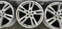 Load image into Gallery viewer, 1x Alufelge 18 Zoll 7.5" 5x108 42ET Glanz Silber 31362839 Volvo V60 S60 FEL7036496227vz