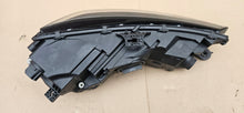 Laden Sie das Bild in den Galerie-Viewer, Frontscheinwerfer Audi A4 B9 8W0941011 LED Links Scheinwerfer Headlight SCH1266831814yl