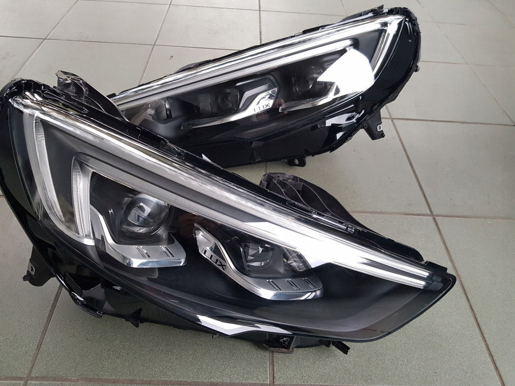 Frontscheinwerfer Opel Insignia B LED Ein Stück (Rechts oder Links) Headlight