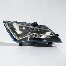 Laden Sie das Bild in den Galerie-Viewer, Frontscheinwerfer Seat Leon 5F1941008F FULL LED Rechts Scheinwerfer Headlight