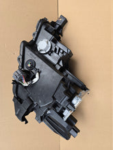 Laden Sie das Bild in den Galerie-Viewer, Frontscheinwerfer Mazda 3 Bp BCJH-51030 5E4941015A LED Rechts Headlight SCH5749528750yb