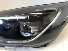 Laden Sie das Bild in den Galerie-Viewer, Frontscheinwerfer Ford Focus JX7B13E017CF Links Scheinwerfer Headlight