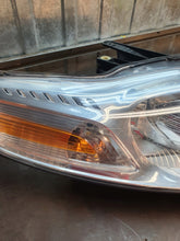 Load image into Gallery viewer, Frontscheinwerfer Ford Mondeo 7S71-13D154-AL Xenon Rechts Scheinwerfer Headlight