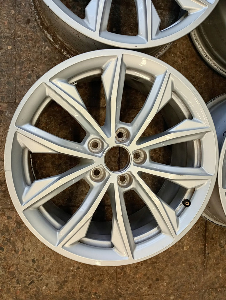 1x Alufelge 17 Zoll 8.0" 5x112 39ET Glanz Silber 80A601025 Audi Q5 1 Rim Wheel FEL7333880707xn