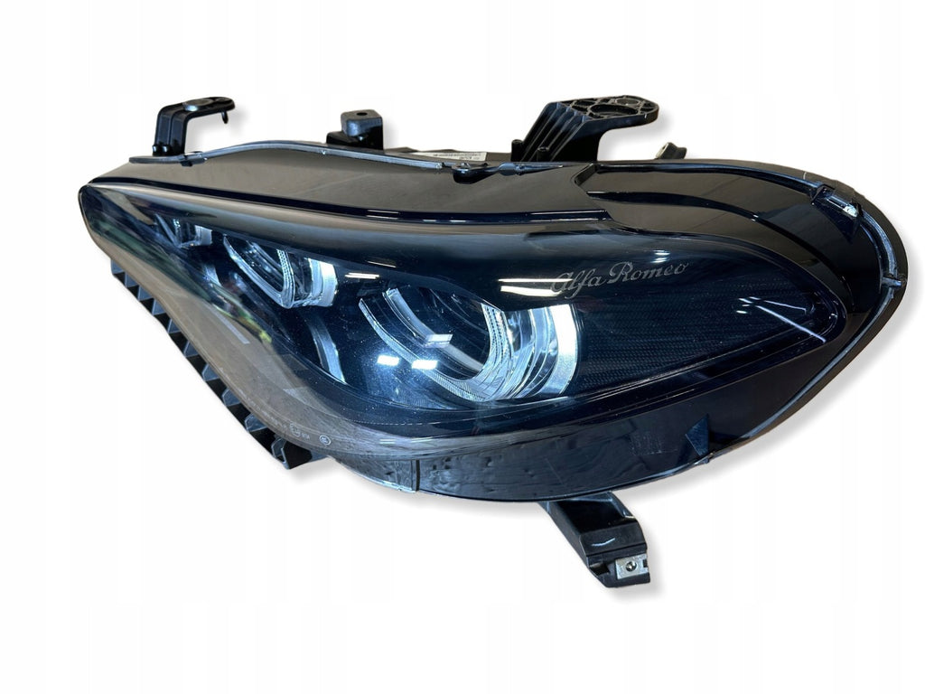 Frontscheinwerfer Alfa Romeo Giulia 00505671770 Full LED Links Headlight SCH6768731245ta