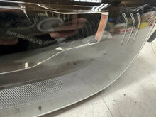 Load image into Gallery viewer, Frontscheinwerfer BMW I3 7467756-05 LED Rechts Scheinwerfer Headlight SCH2318563098xs