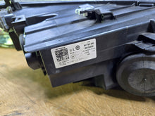 Load image into Gallery viewer, Frontscheinwerfer VW Golf VIII 5H1941005 Links Scheinwerfer Headlight SCH1159364688de