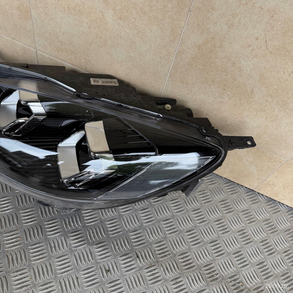 Frontscheinwerfer Ford Kuga III LV4B-13E017-AK LV4B-13E016-AK LED Ein Satz SCH7028954117og