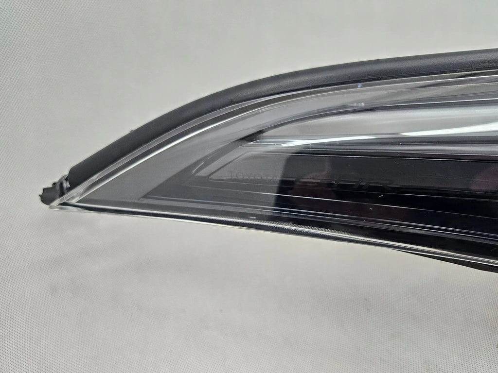 Frontscheinwerfer Toyota C-Hr 81110-YP281-00 Ein Stück (Rechts oder Links)