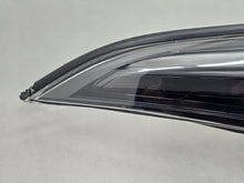 Laden Sie das Bild in den Galerie-Viewer, Frontscheinwerfer Toyota C-Hr 81110-YP281-00 Ein Stück (Rechts oder Links)