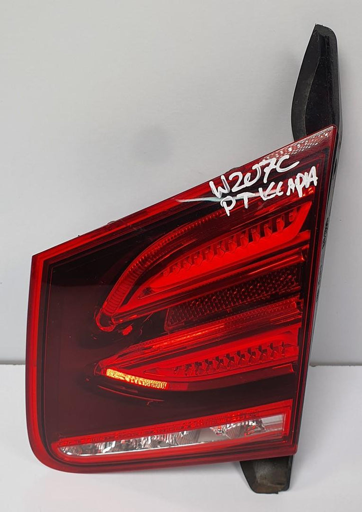 Rückleuchte Mercedes-Benz A2079063800 Rechts Rearlight