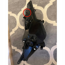 Laden Sie das Bild in den Galerie-Viewer, Frontscheinwerfer Mitsubishi Space Star 8301D445 Vorderseite Headlight