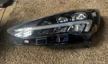 Load image into Gallery viewer, Frontscheinwerfer Ford Focus JX7B-13E015-CE LED Links Scheinwerfer Headlight SCH1651732105fe