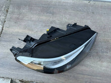 Laden Sie das Bild in den Galerie-Viewer, Frontscheinwerfer VW Id.3 10B941006C Full LED Rechts Scheinwerfer Headlight SCH6461178087ca