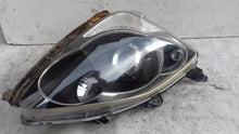 Laden Sie das Bild in den Galerie-Viewer, Frontscheinwerfer Honda Civic VII 33100S5TG61 NRA04 Rechts Headlight
