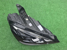 Laden Sie das Bild in den Galerie-Viewer, Frontscheinwerfer Mercedes-Benz Gle A1679066606 Full LED Rechts Headlight SCH3995392173ur
