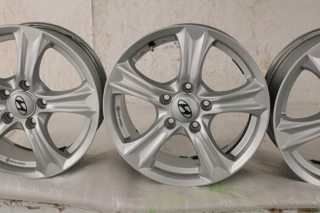 1x Alufelge 16 Zoll 6.5" 5x114.3 46ET KH04-6516 Hyundai Tucson Santa Rim Wheel FEL3126837599qk