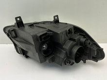 Laden Sie das Bild in den Galerie-Viewer, Frontscheinwerfer Mercedes-Benz Sprinter A9109060000 Links Headlight