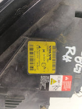 Load image into Gallery viewer, Frontscheinwerfer Volvo C30 306571173 Xenon Rechts Scheinwerfer Headlight SCH3531044251br