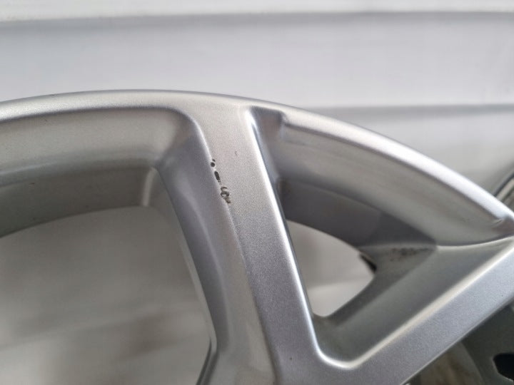 1x Alufelge 17 Zoll 7.0" 5x114.3 40ET 403008932 Renault Talisman Clio III Captur FEL8381289627ns