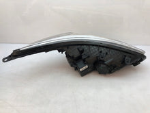 Laden Sie das Bild in den Galerie-Viewer, Frontscheinwerfer Kia Ceed 92101-A2220 Ein Stück (Rechts oder Links) Headlight