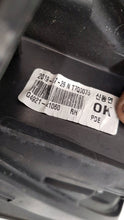 Laden Sie das Bild in den Galerie-Viewer, Frontscheinwerfer Hyundai I30 III G4921-21060 LED Rechts Scheinwerfer Headlight SCH1344228064pm