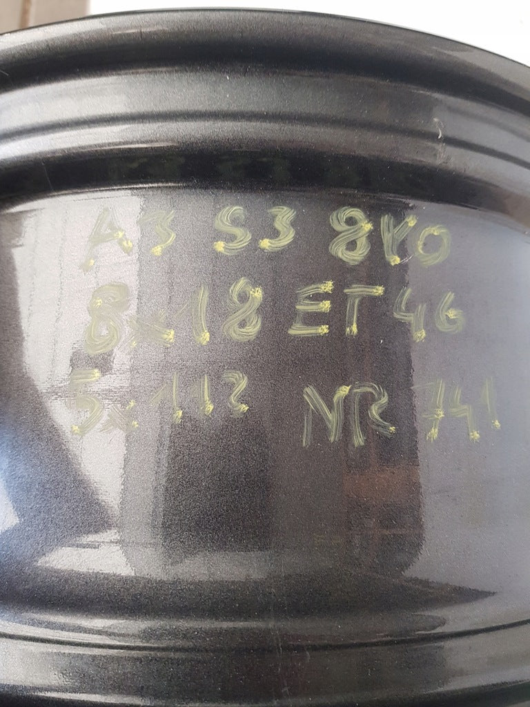 1x Alufelge 18 Zoll 8.0" 5x112 46ET Glanz Graphit 8Y0601025 Audi A3 Mg Rim Wheel FEL9623852705sp