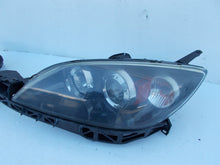 Laden Sie das Bild in den Galerie-Viewer, Frontscheinwerfer Mazda 3 Ein Stück (Rechts oder Links) Scheinwerfer Headlight