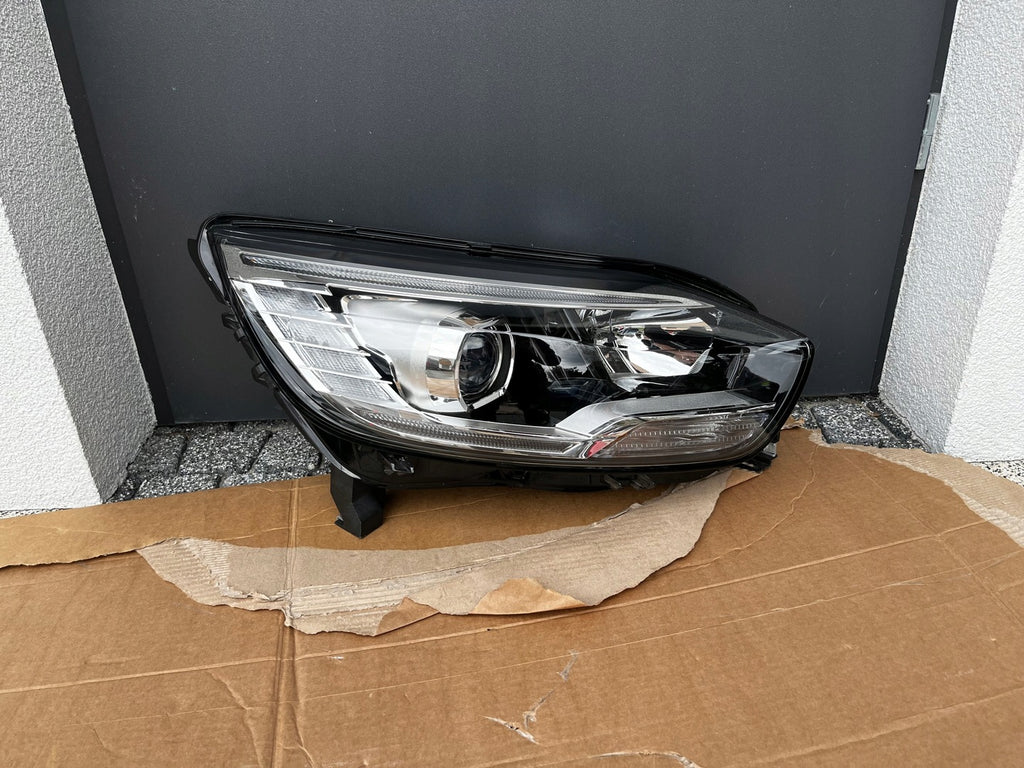 Frontscheinwerfer Renault Scenic 260100943R Rechts Scheinwerfer Headlight