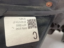 Laden Sie das Bild in den Galerie-Viewer, Frontscheinwerfer Mazda III BHN3-51040 Xenon Ein Stück (Rechts oder Links)