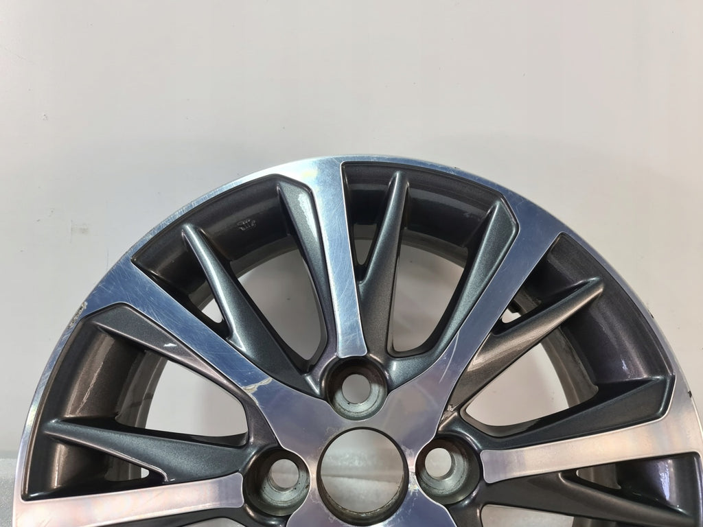 1x Alufelge 15 Zoll 5.0" 4x100 39ET Glanz Graphit 42611-0DA50 Toyota Yaris FEL3083639471xs