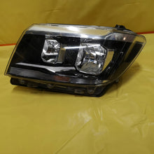 Load image into Gallery viewer, Frontscheinwerfer Man Tge Crafter 7C1941005 Links Scheinwerfer Headlight SCH2462267475gh
